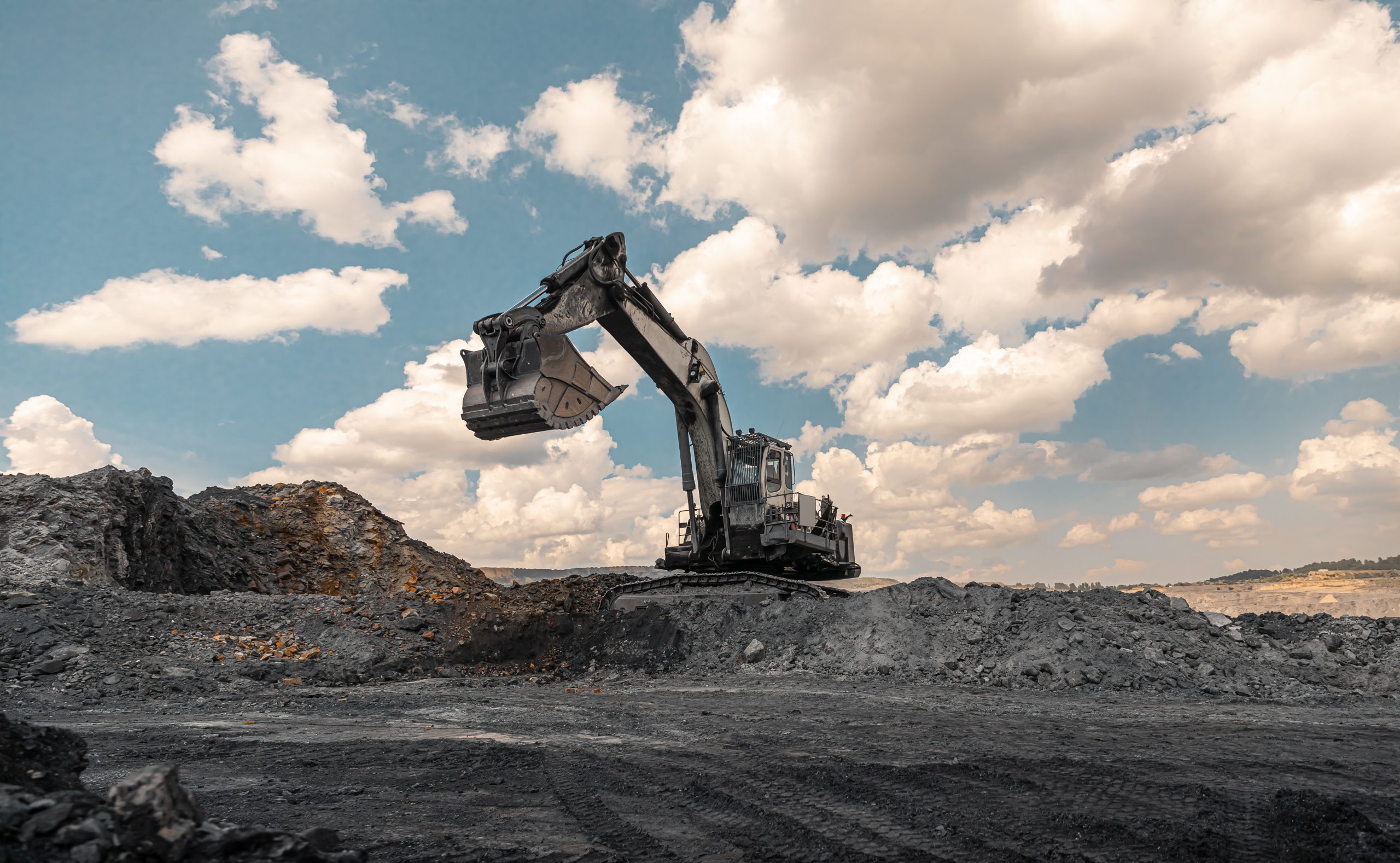 Large,Quarry,Dump,Truck.,Big,Yellow,Mining,Truck,At,Work